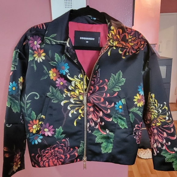 Jacket - Picture 2 of 6